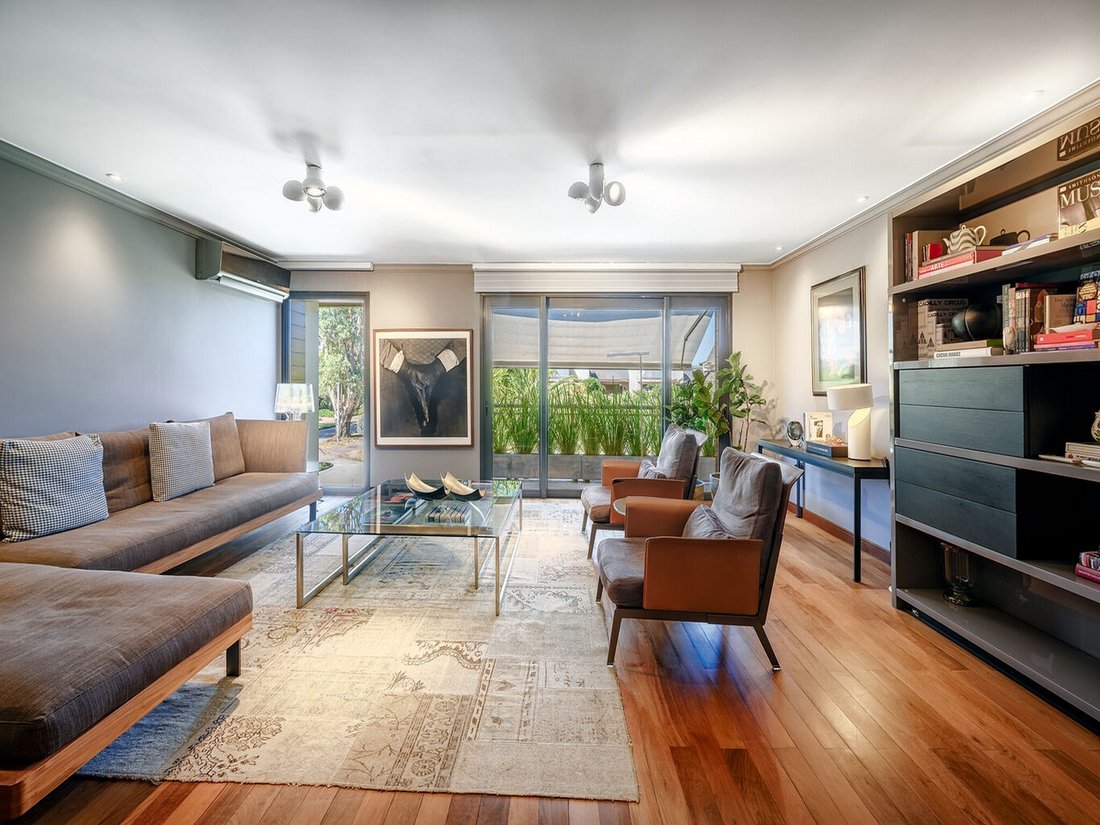 Apartment in Montevideo, Departamento de Montevideo, Uruguay 1 - 15176523