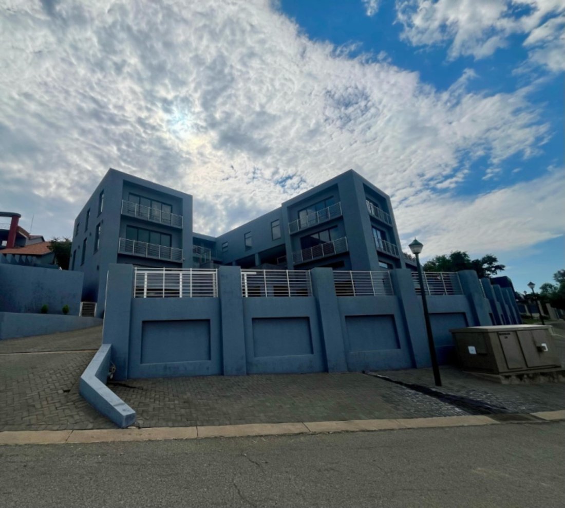 House in Cashan, North West, South Africa 5 - 15176898