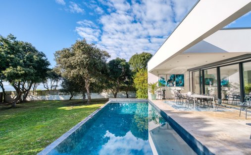 House in Royan, Nouvelle-Aquitaine, France 1