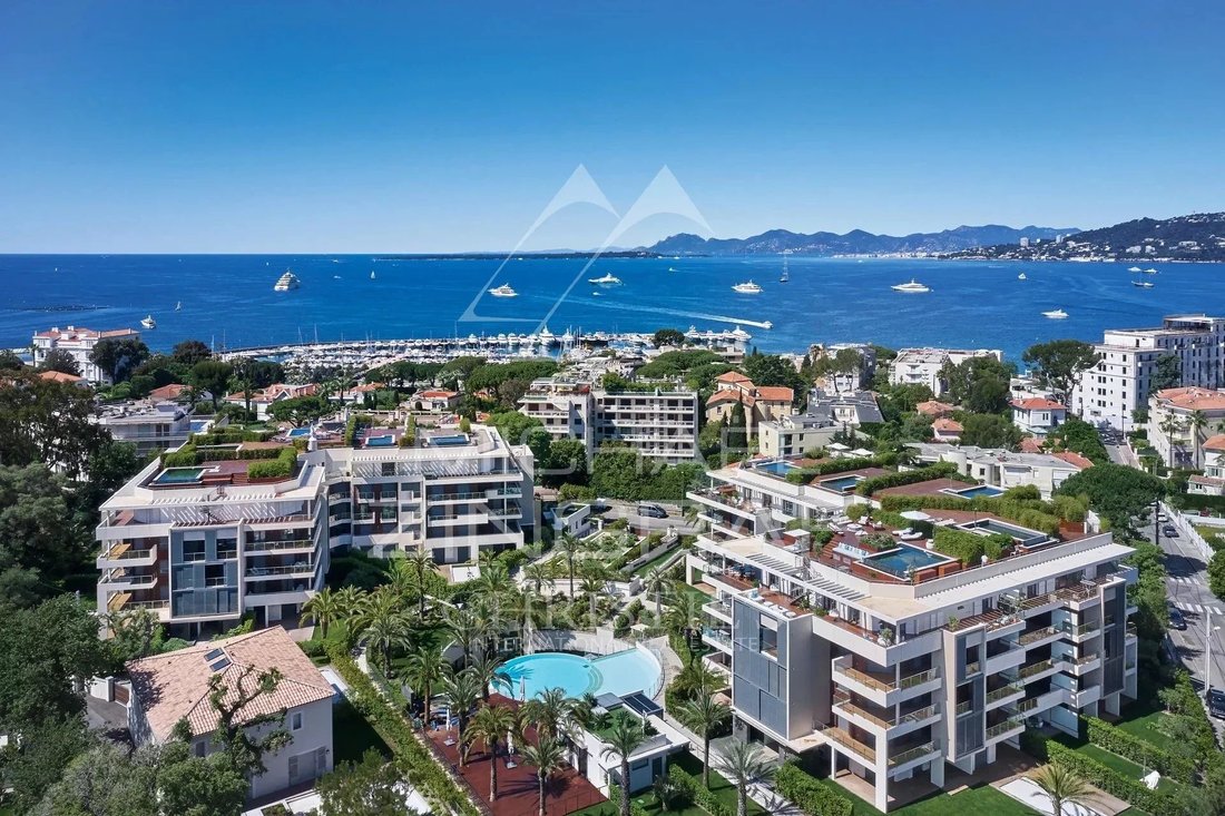 Apartment in Juan les Pins-Gallice, Antibes, France 1 - 14748769
