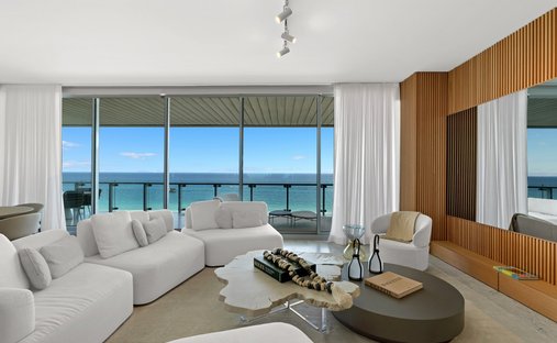 Condo in Miami Beach, Florida, United States 1