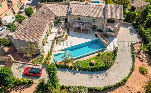 House in Es Capdellà, Balearic Islands, Spain 1