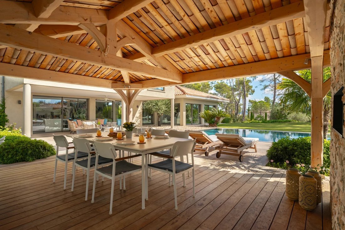 Villa in Tourrettes, Provence-Alpes-Côte d'Azur, France 3 - 13294598