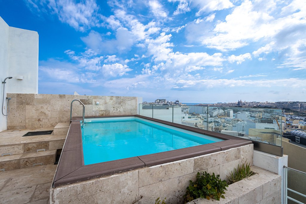 Image showcasing Gzira Penthouse In Gzira, Malta For Sale (15173599)