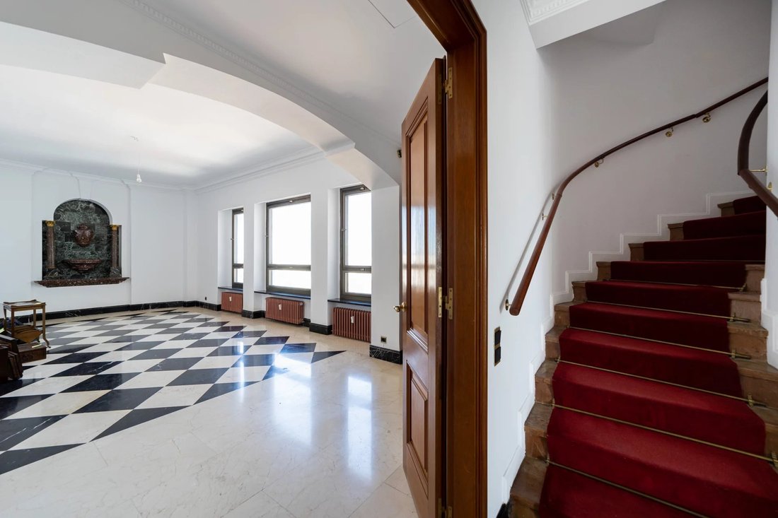 Apartment in Chamberí, Community of Madrid, Spain 1 - 14284822