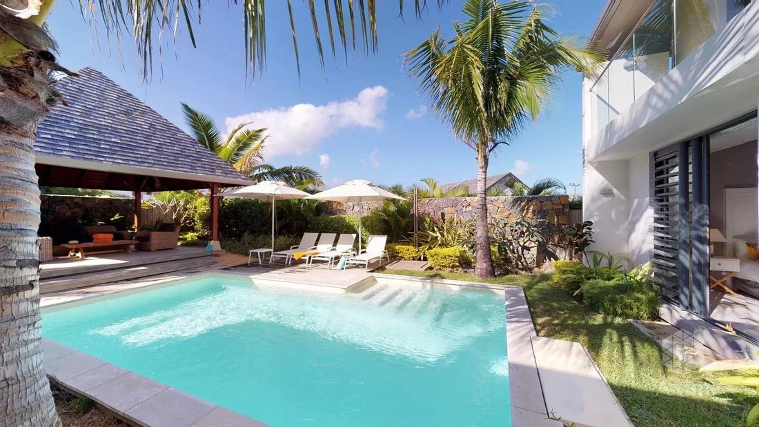Villa in Tamarin, Rivière Noire District, Mauritius 1 - 11088123