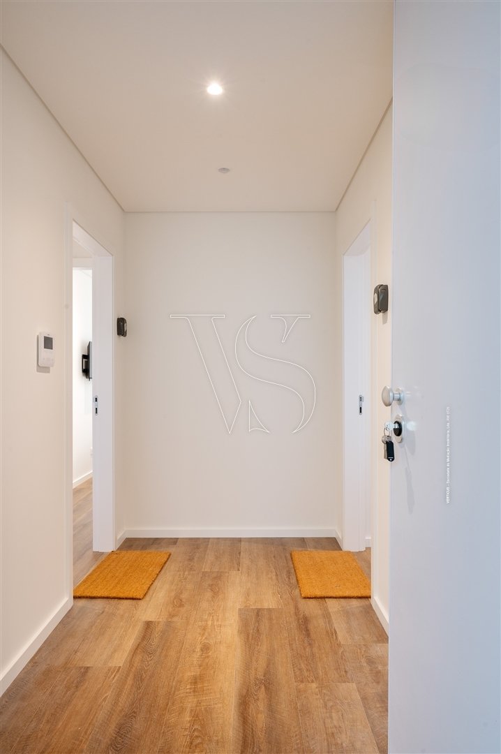 Apartment in Cedofeita, Santo Ildefonso, Se, Miragaia, Sao Nicolau e Vitoria, Porto District, Portugal 5 - 12123998