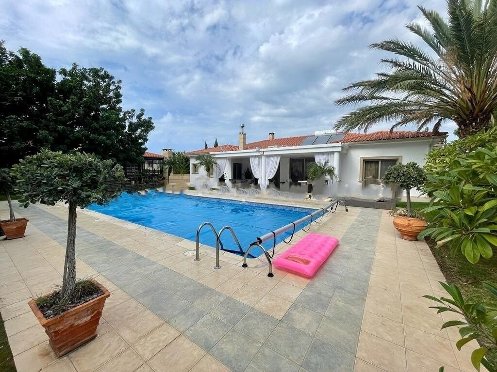 Villa in Melissovouno, Paphos, Cyprus 3 - 15176585