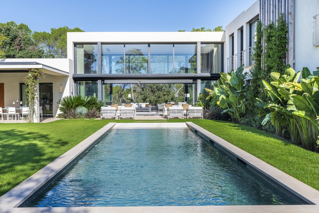 Villa in Mougins, Provence-Alpes-Côte d'Azur, France 1 - 15175898