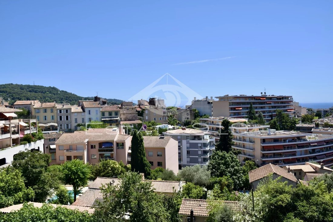 Villa in Vieux Cannet, Le Cannet, France 3 - 11645881