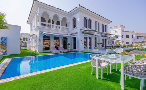Villa in Dubai, Dubai, United Arab Emirates 1