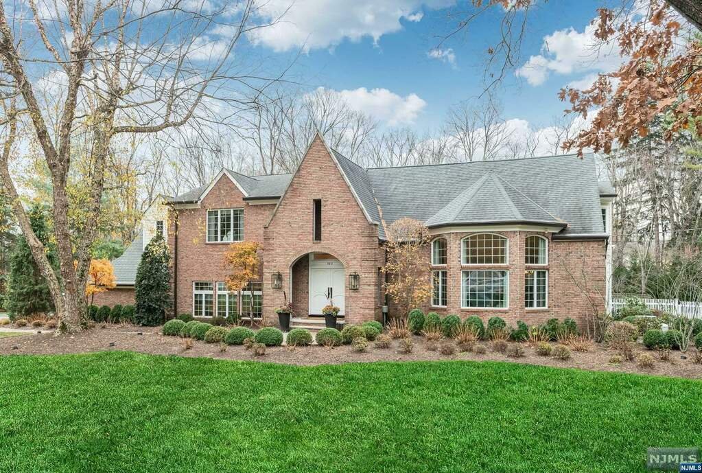 House in Franklin Lakes, New Jersey, United States 3 - 14969334