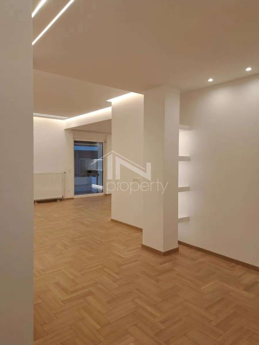 Apartment in Sunoikia Kolonakiou, 1st District of Athens, Athens 5 - 15177143