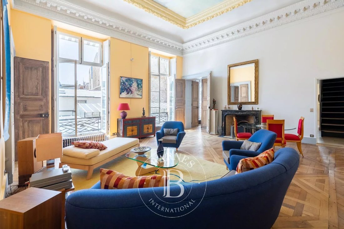 Apartment in Paris, Île-de-France, France 5 - 13662208