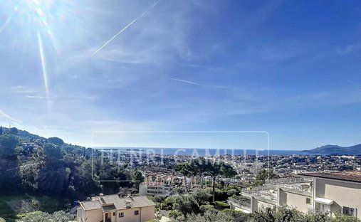 Apartment in Vieux Cannet, Le Cannet, France 1