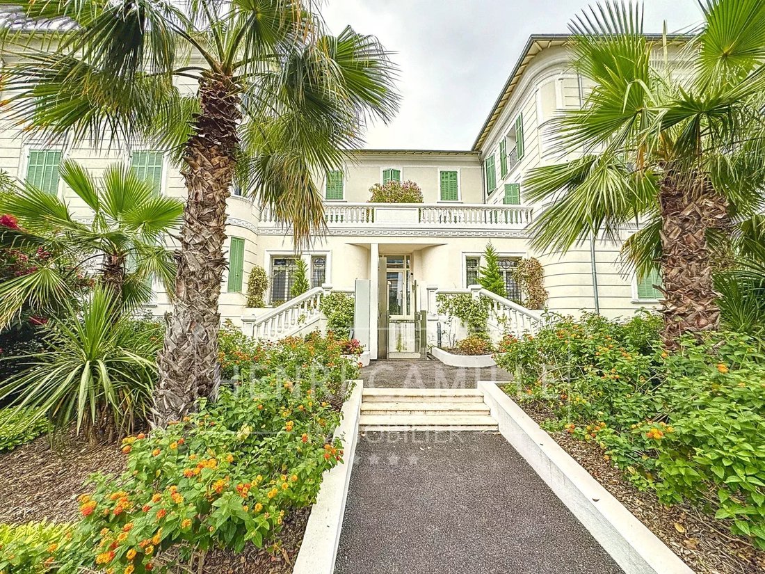 Apartment in Cannes, Provence-Alpes-Côte d'Azur, France 1 - 14335043