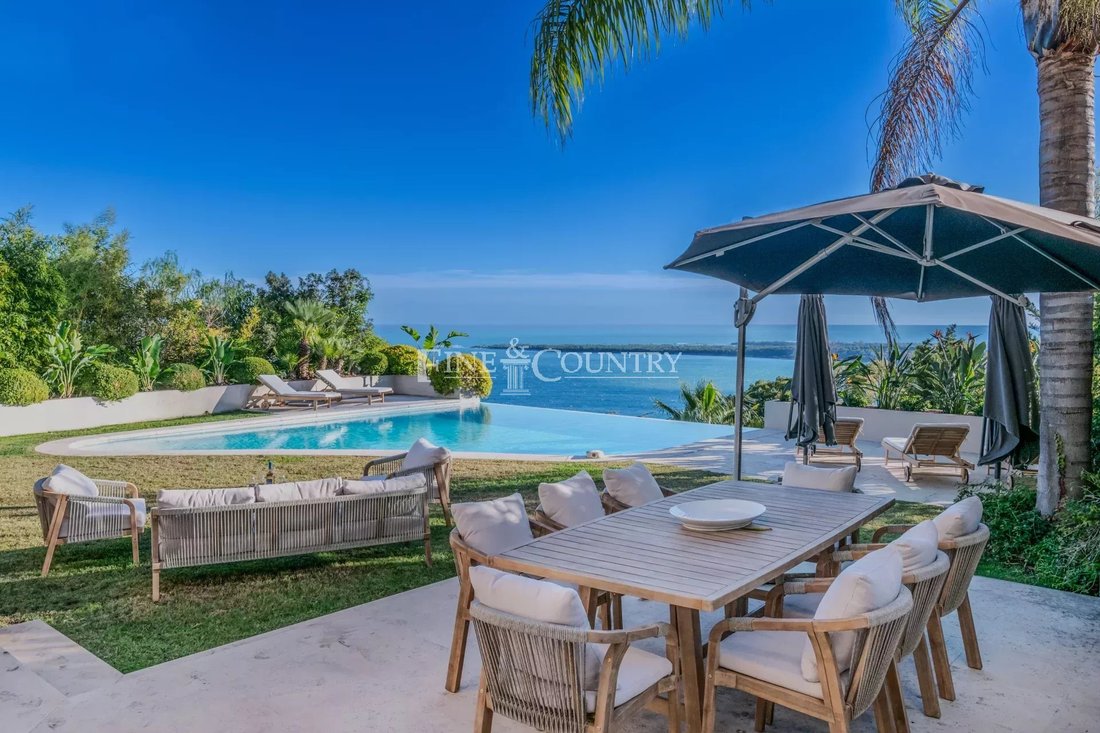 Villa in La Maure-Super Cannes, Vallauris, France 3 - 13456906