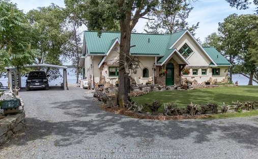 House in Prince Edward, Ontario, Canada 1