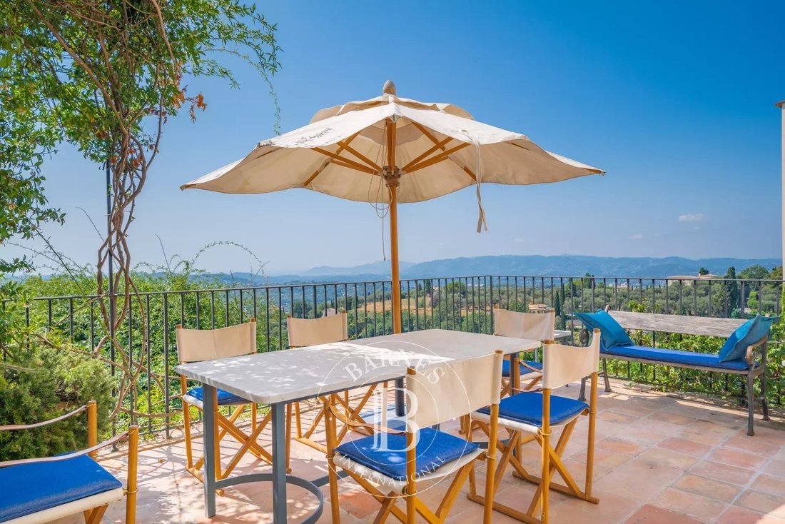 House in Châteauneuf-Grasse, Provence-Alpes-Côte d'Azur, France 4 - 14586589