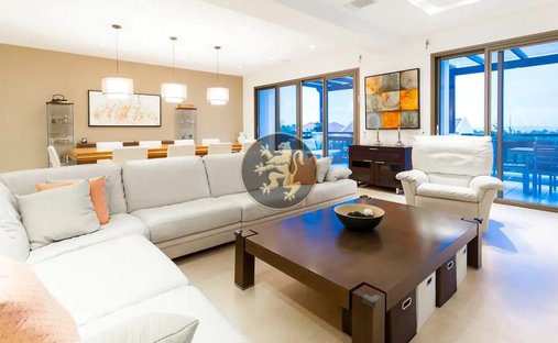 Penthouse in Simpson Bay, Sint Maarten 1