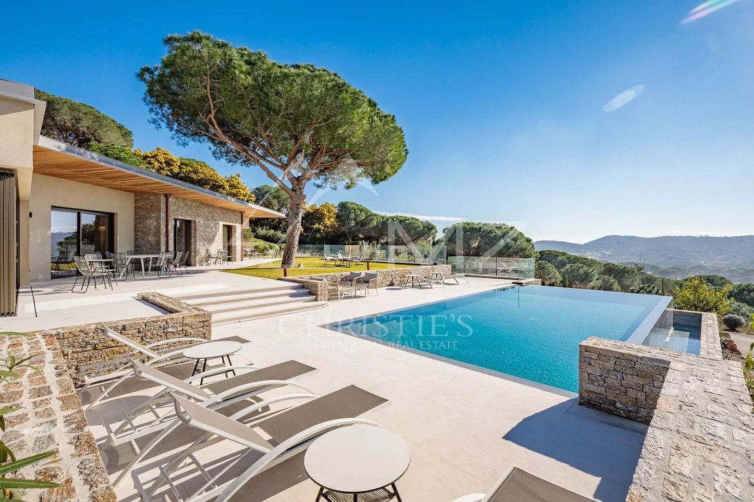 House in Ramatuelle, Provence-Alpes-Côte d'Azur, France 1 - 10817521