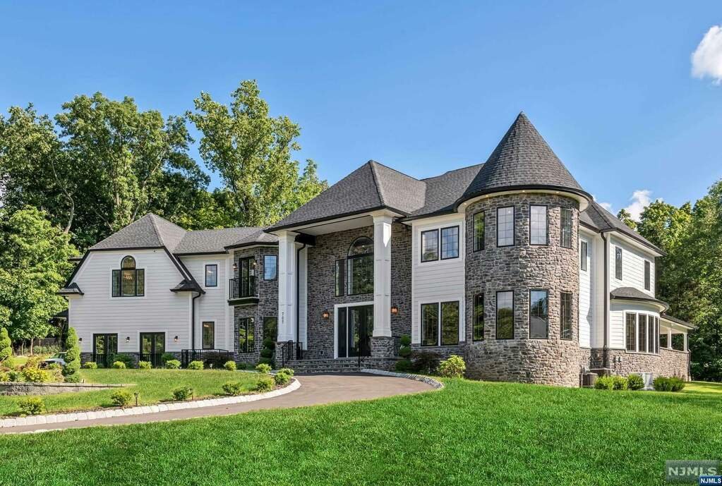 House in Franklin Lakes, New Jersey, United States 2 - 14886340