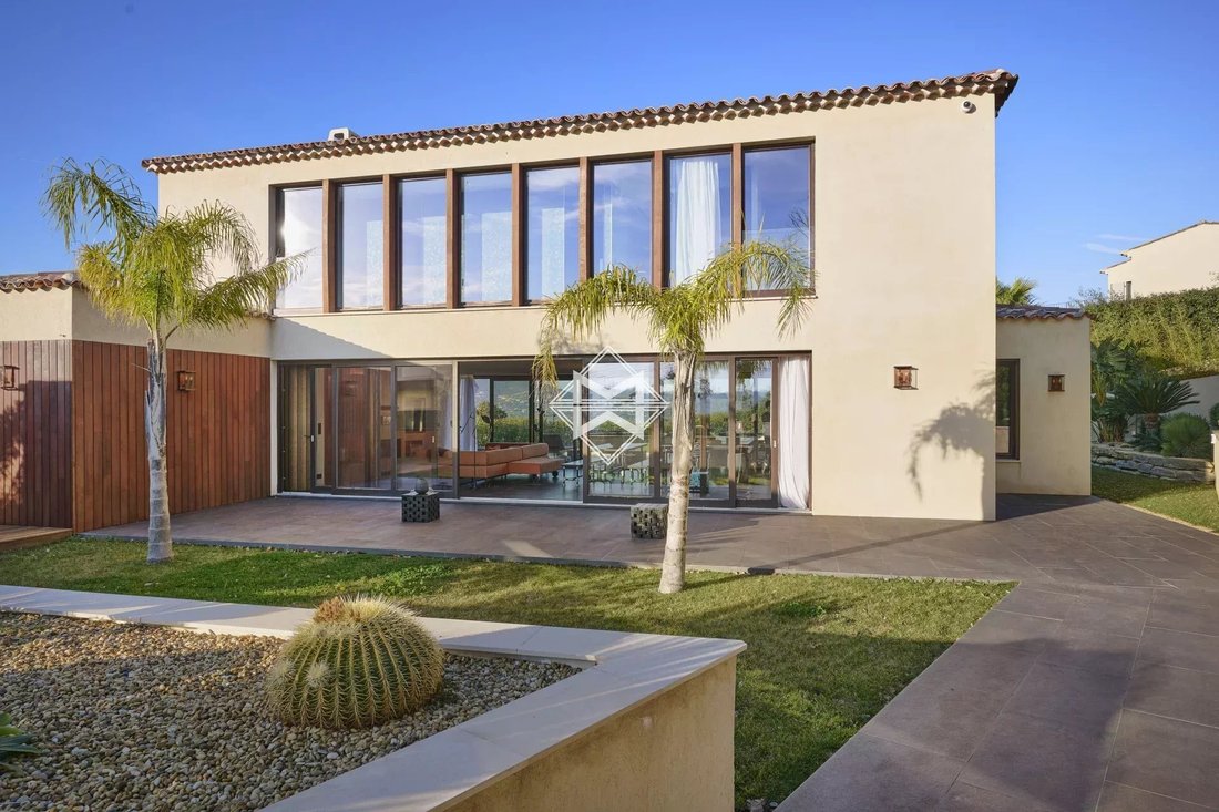 Estate in Mimet, Provence-Alpes-Côte d'Azur, France 4 - 13831494