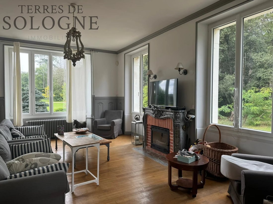 Estate in Isdes, Centre-Val de Loire, France 4 - 14761322