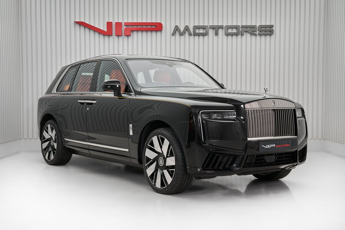 Suv in Dubai, Dubai, United Arab Emirates 1 - 15176263