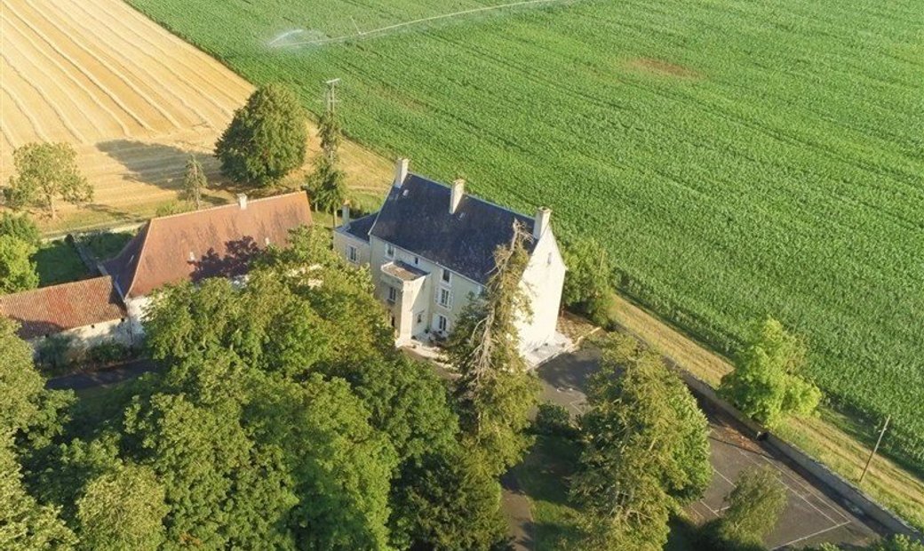 Castle for Sale in Valdelaume, Nouvelle-Aquitaine, France