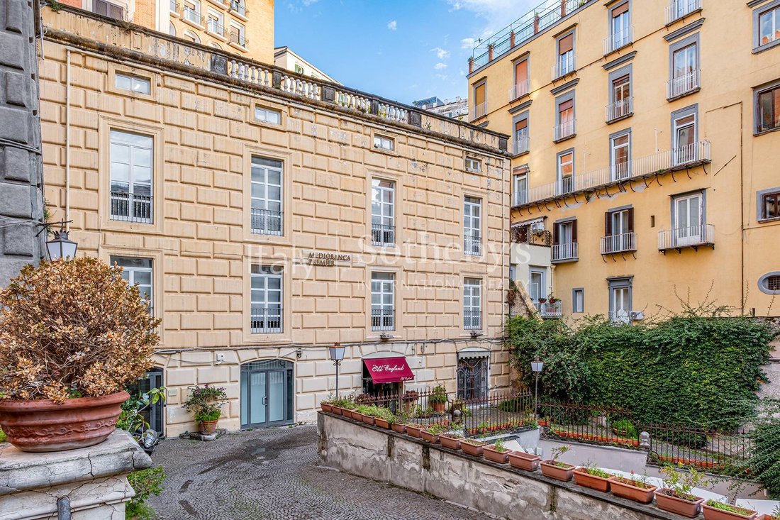 House in Chiaia, Naples, Campania 5 - 15179293