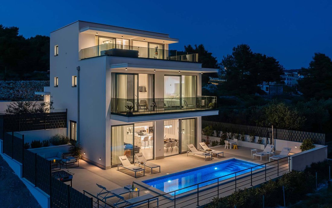 House in Okrug Gornji, Split-Dalmatia County, Croatia 2 - 15179150