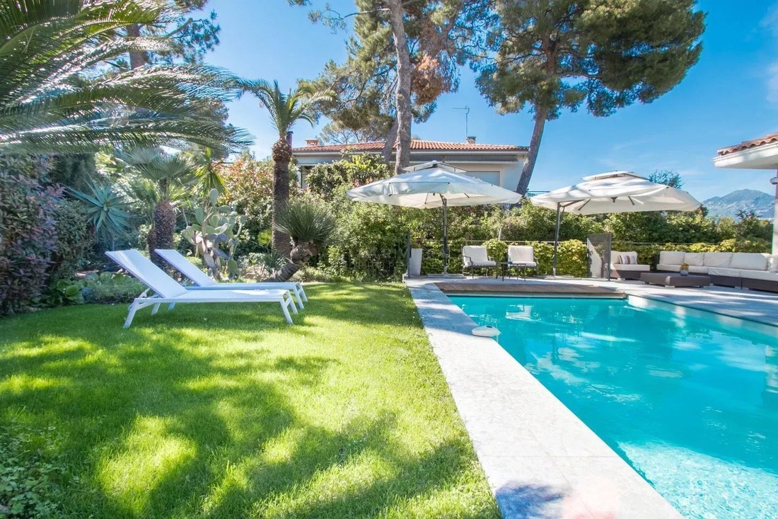 Villa in Cap Martin, Roquebrune-Cap-Martin, France 3 - 11221684