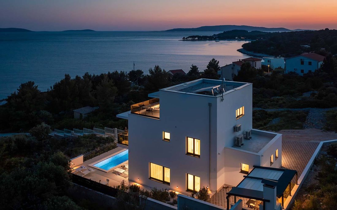 House in Okrug Gornji, Split-Dalmatia County, Croatia 5 - 15179150