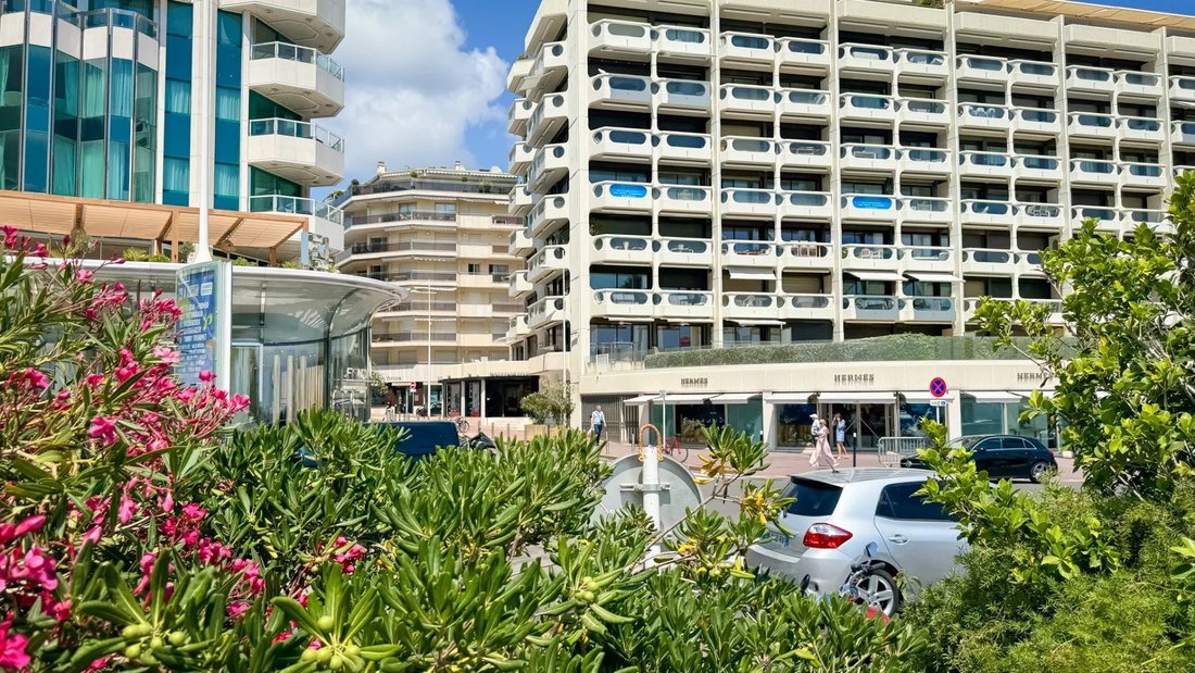 Apartment in Cannes, Provence-Alpes-Côte d'Azur, France 5 - 14833635