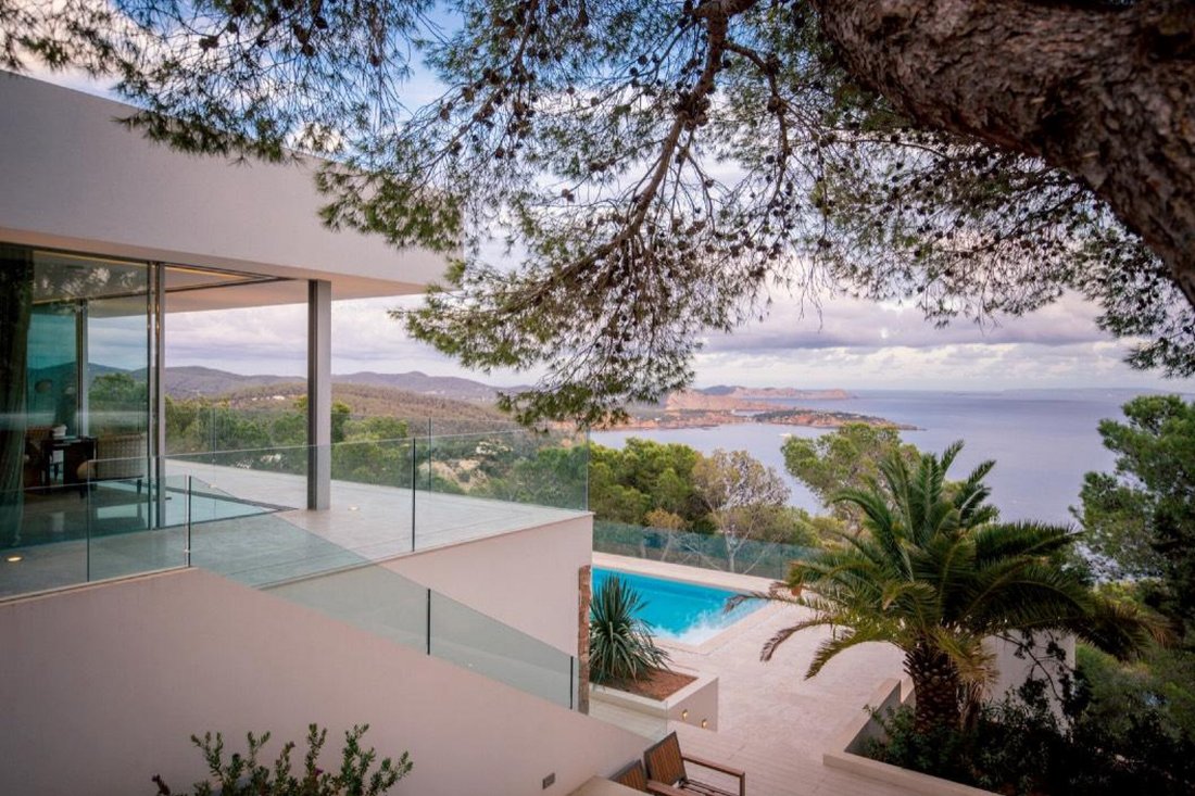 Villa in Es Cubells, Sant Josep de sa Talaia, Balearic Islands 1 - 15179413
