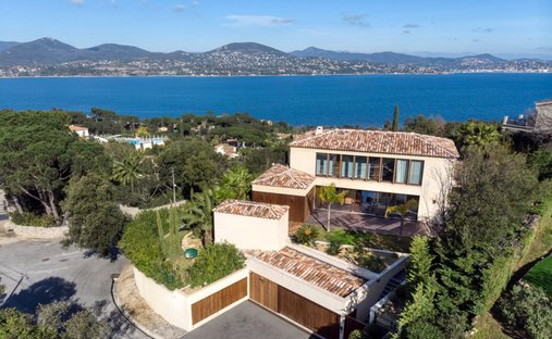 Villa à Gassin, Provence-Alpes-Côte d'Azur, France 1