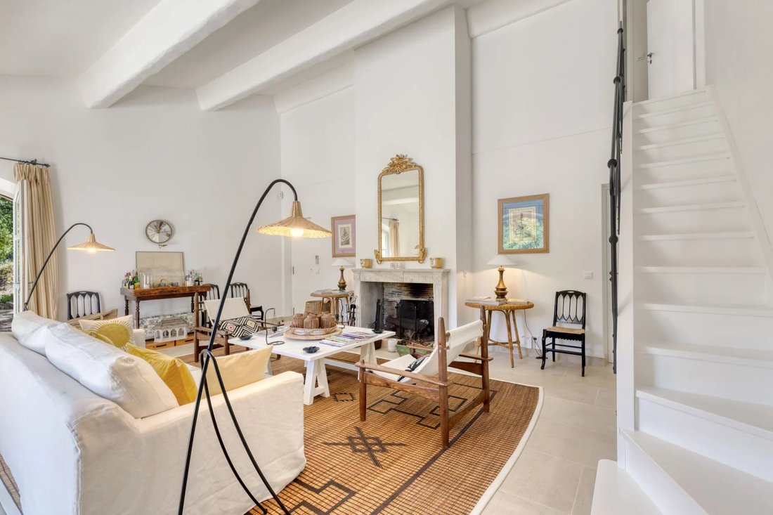 Villa in Grimaud, Provence-Alpes-Côte d'Azur, France 5 - 14350552