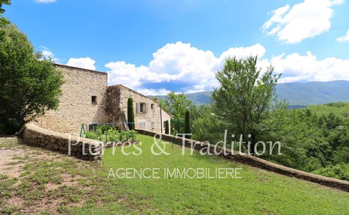 Finca en Saint-Martin-de-Castillon, Provenza-Alpes-Costa Azul, Francia 1