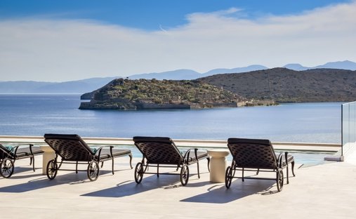 Villa in Community of Elounta, Agios Nikolaos Municipal Unit, Greece 1