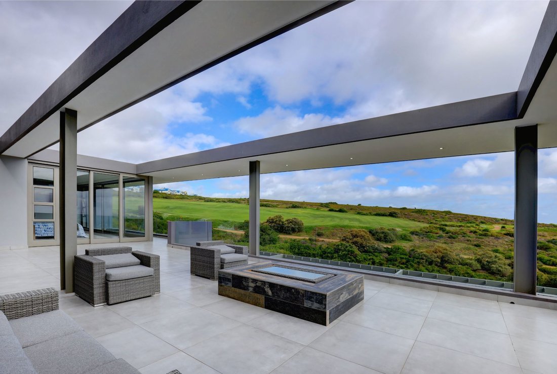 House in Mossel Bay, Western Cape, South Africa 1 - 15179355