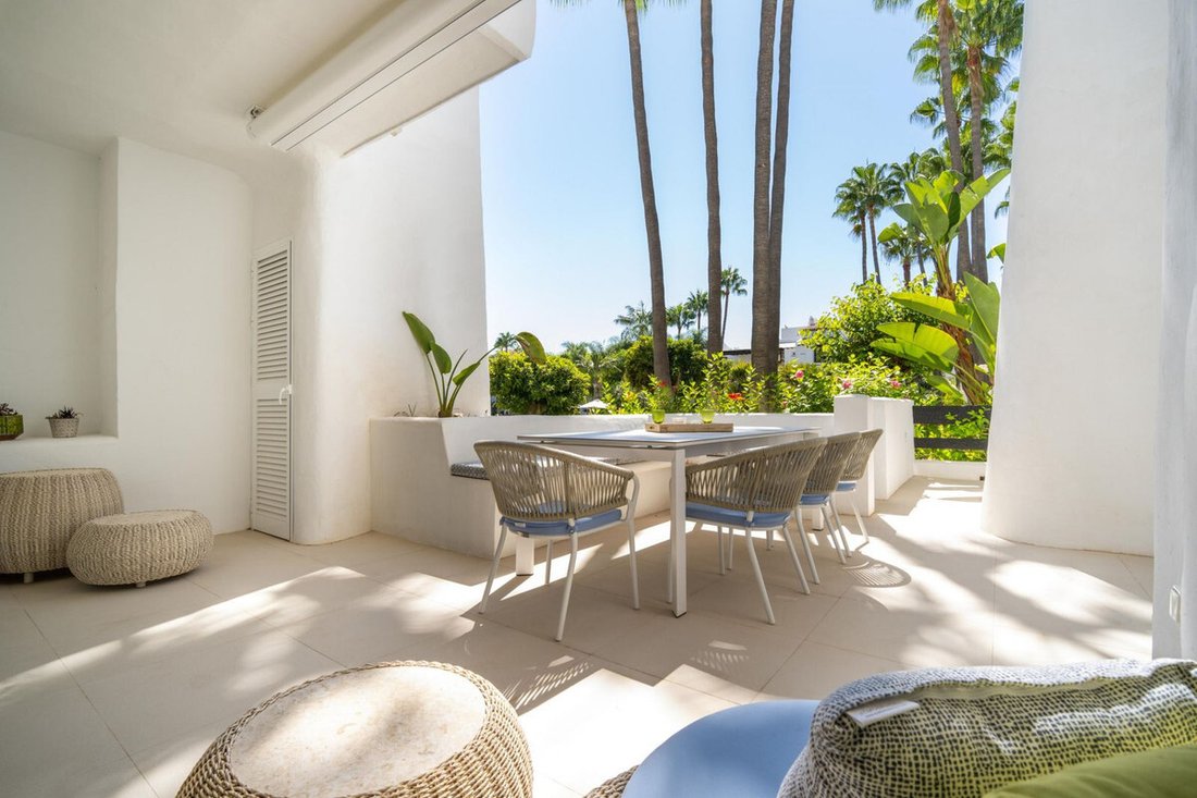 Apartment in Puerto Banus, Marbella, Spain 4 - 15179620