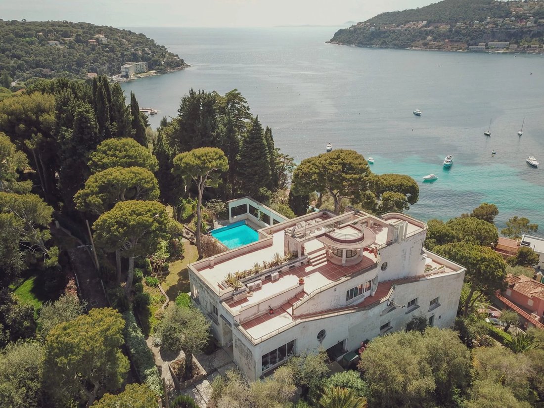 Villa in Saint-Jean-Cap-Ferrat, Provence-Alpes-Côte d'Azur, France 2 - 11890412