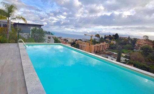 Penthouse in Cap Martin, Roquebrune-Cap-Martin, France 1