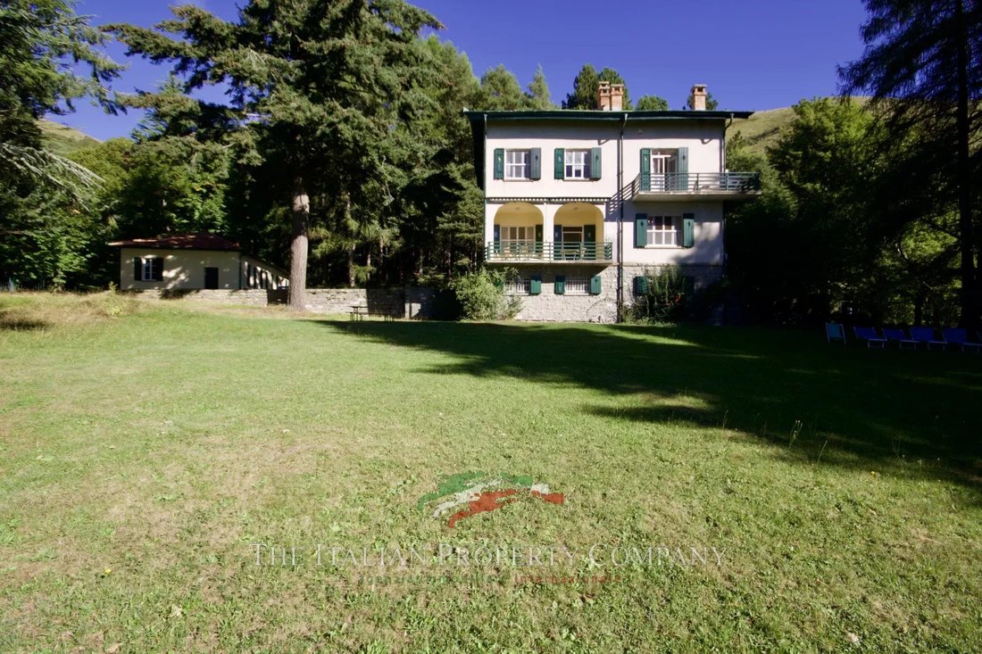 Carpasio, Liguria, Italy 1 - 12236013