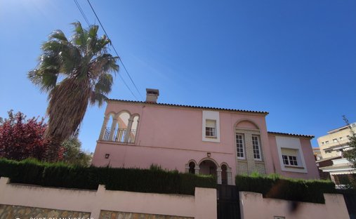 Villa in el Vendrell, Catalonia, Spain 1