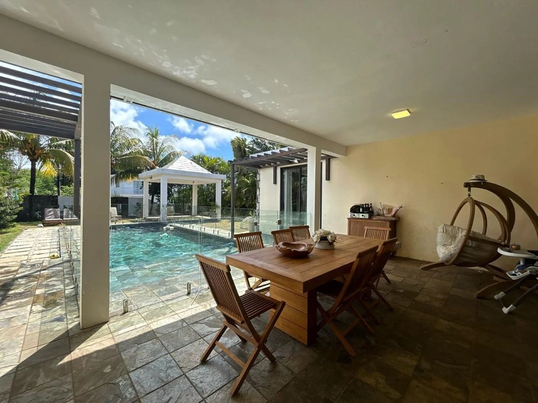 Villa in Cap Malheureux, Rivière du Rempart District, Mauritius 2 - 15176110