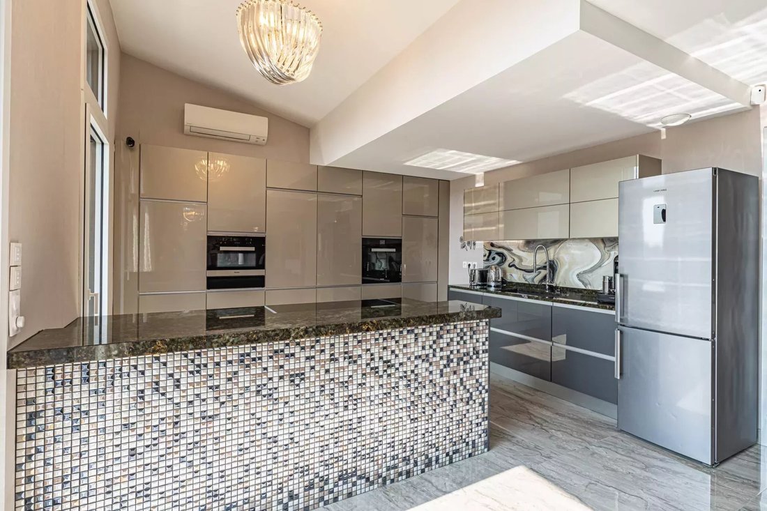 Apartment in Cannes, Provence-Alpes-Côte d'Azur, France 5 - 11848230