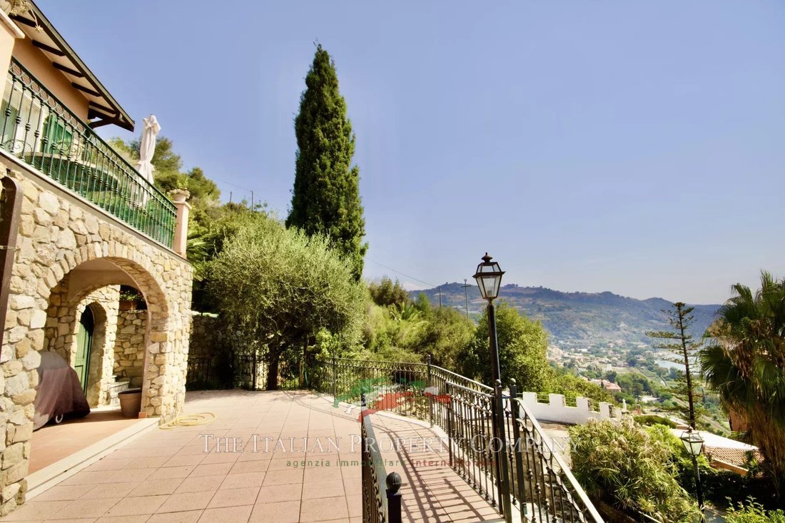 Villa in Latte, Ventimiglia, Liguria 3 - 12136037
