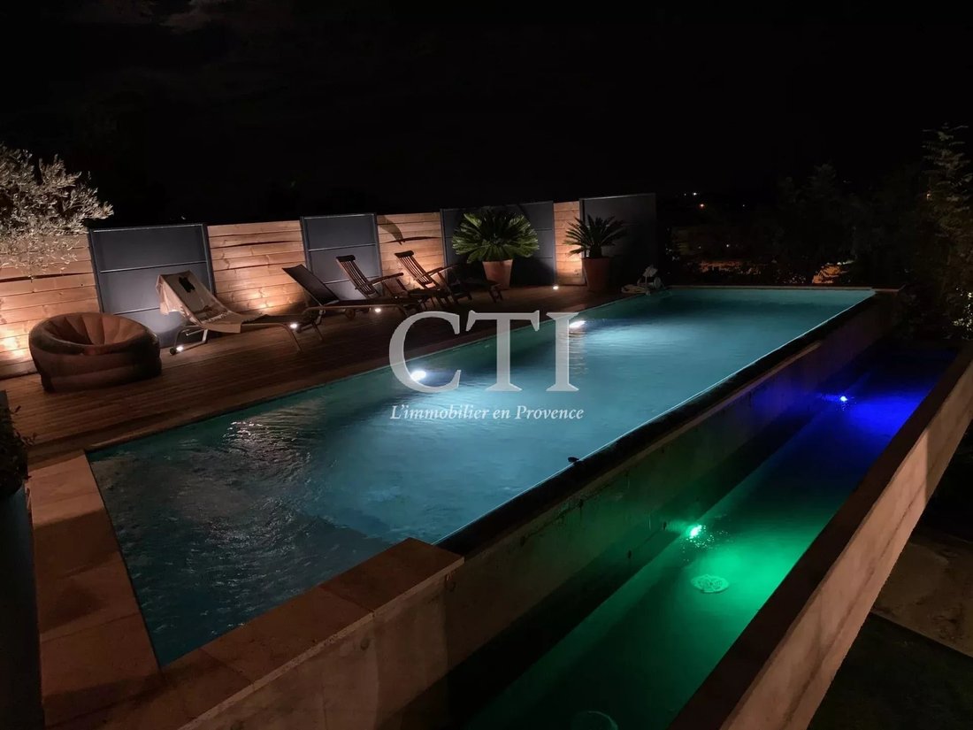 Estate in Ville-Basse, Montelimar, France 5 - 12383427